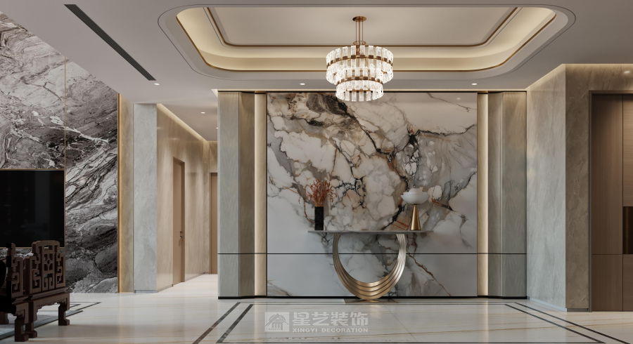 《一覽眾山小》